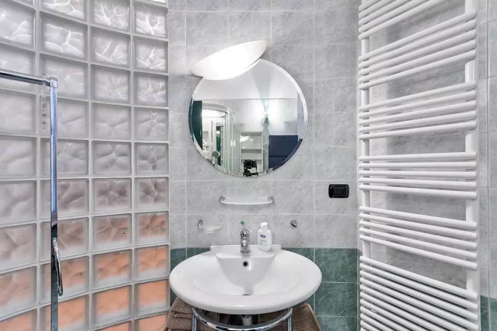 Luxrent Loft Lagrange Lägenhet Turin Exteriör bild